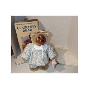 Vintage 1990 Robert Raikes Original Signed Courtney Woodened Faced Bear Complete